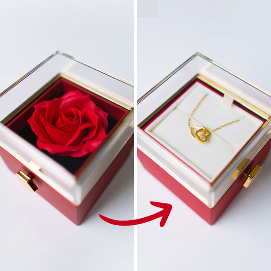 Estuche Rosa Eterna - Collar con Corazones Grabados